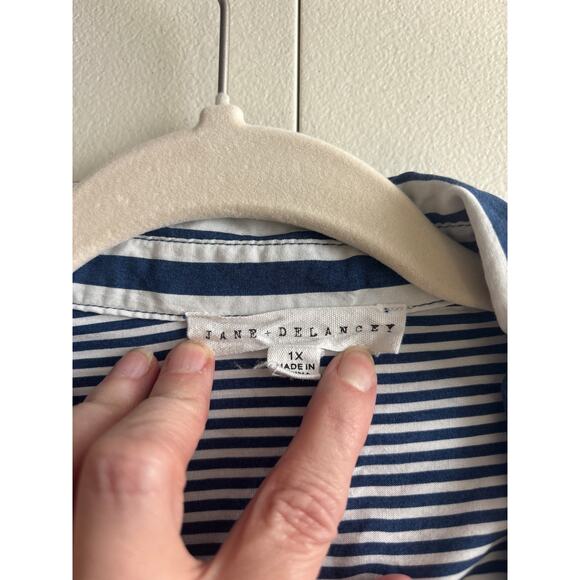 Jane + Delancey Blue and White Striped Long Convertible Sleeve Plus Size 1X - Picture 3 of 12